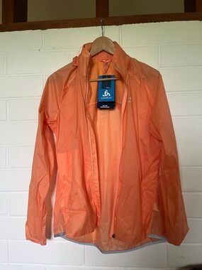 Odlo water resistant windbreaker